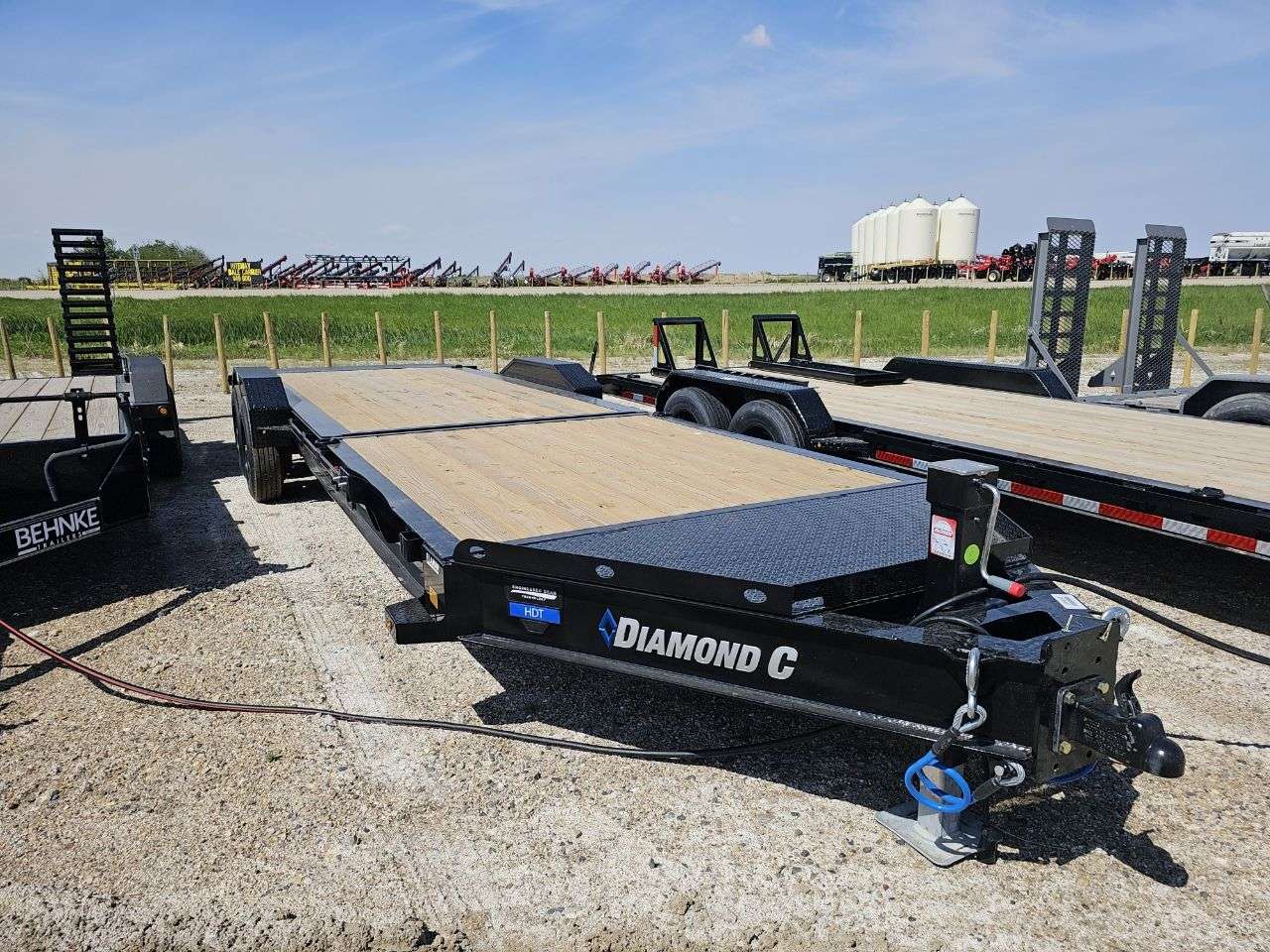 2025 Diamond C HDT 8'6" x 24' Partial Tilt