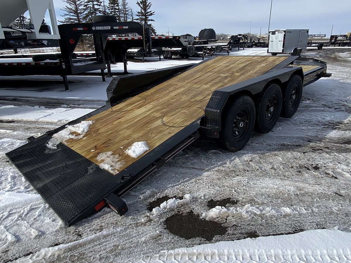 2025 Diamond C HDT307 22' Tilt Deck Trailer