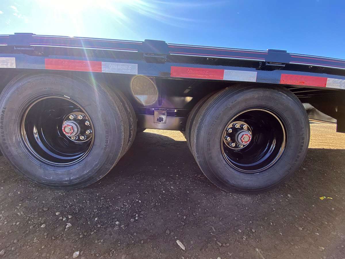 2025 Diamond C PX212- 30' Pintle Hitch Trailer