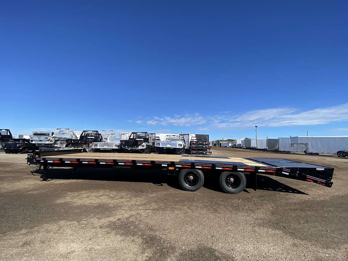 2025 Diamond C PX212- 30' Pintle Hitch Trailer