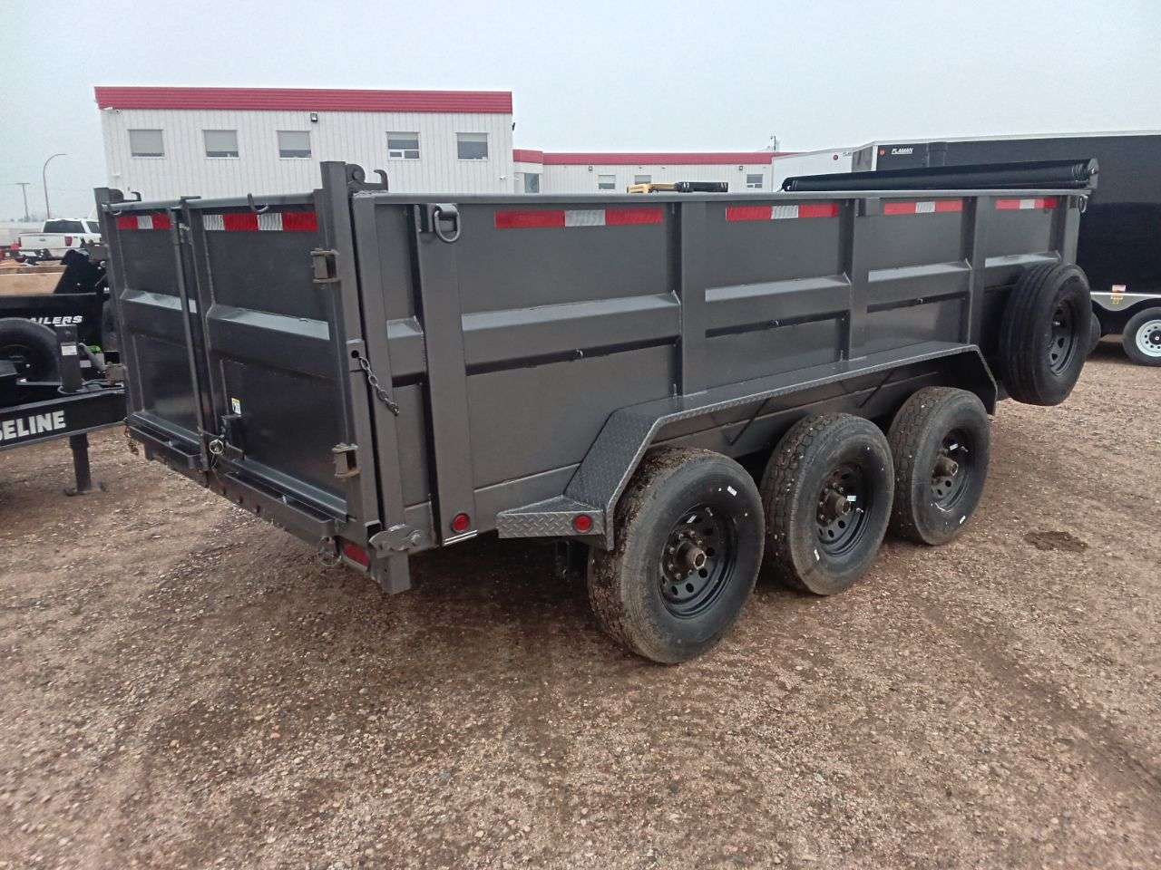 2025 East Texas 83" x 16' Bumper Pull Dump