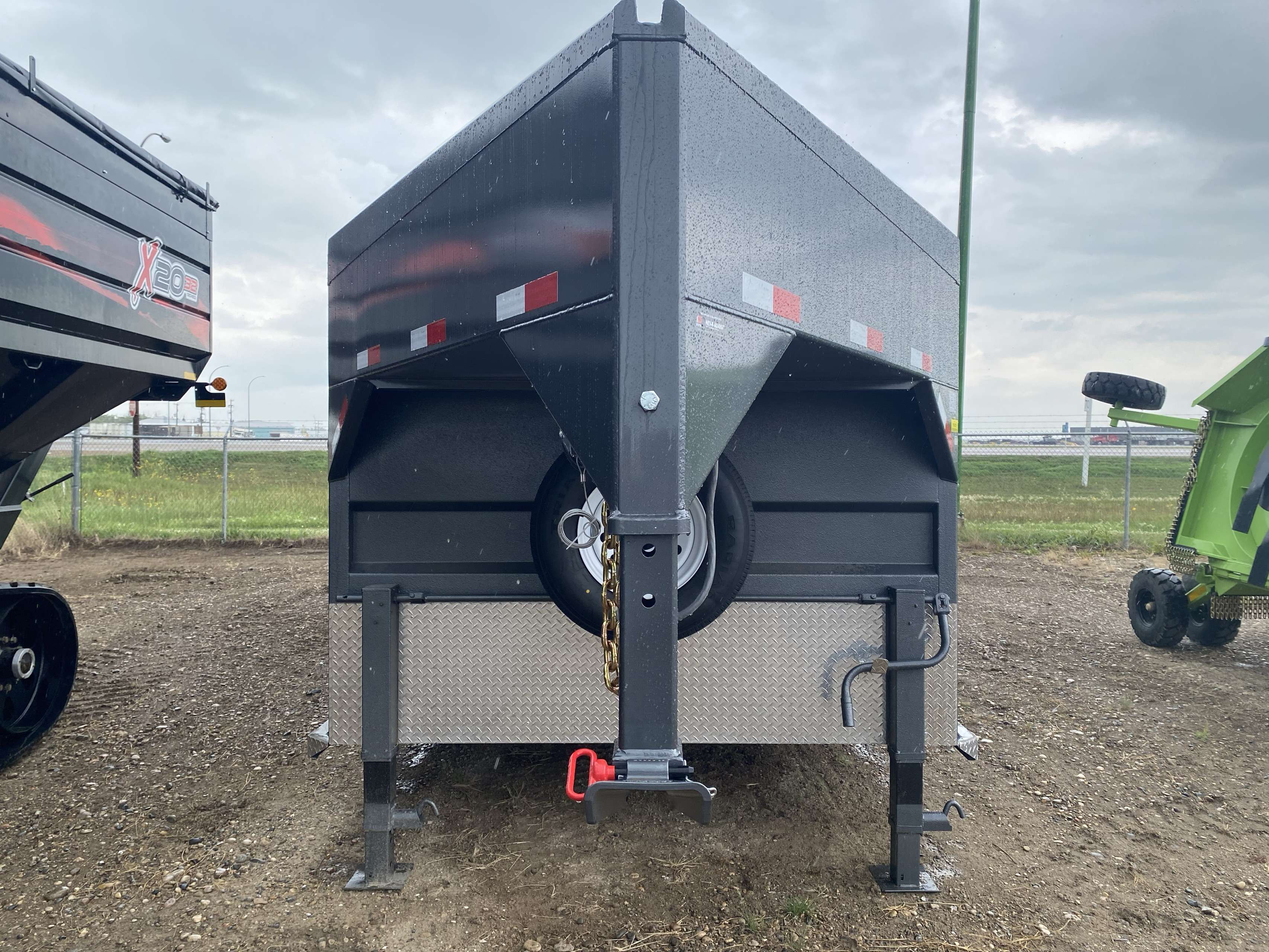 2025 Norbert 7'6" x 24' Gooseneck Livestock Trailer