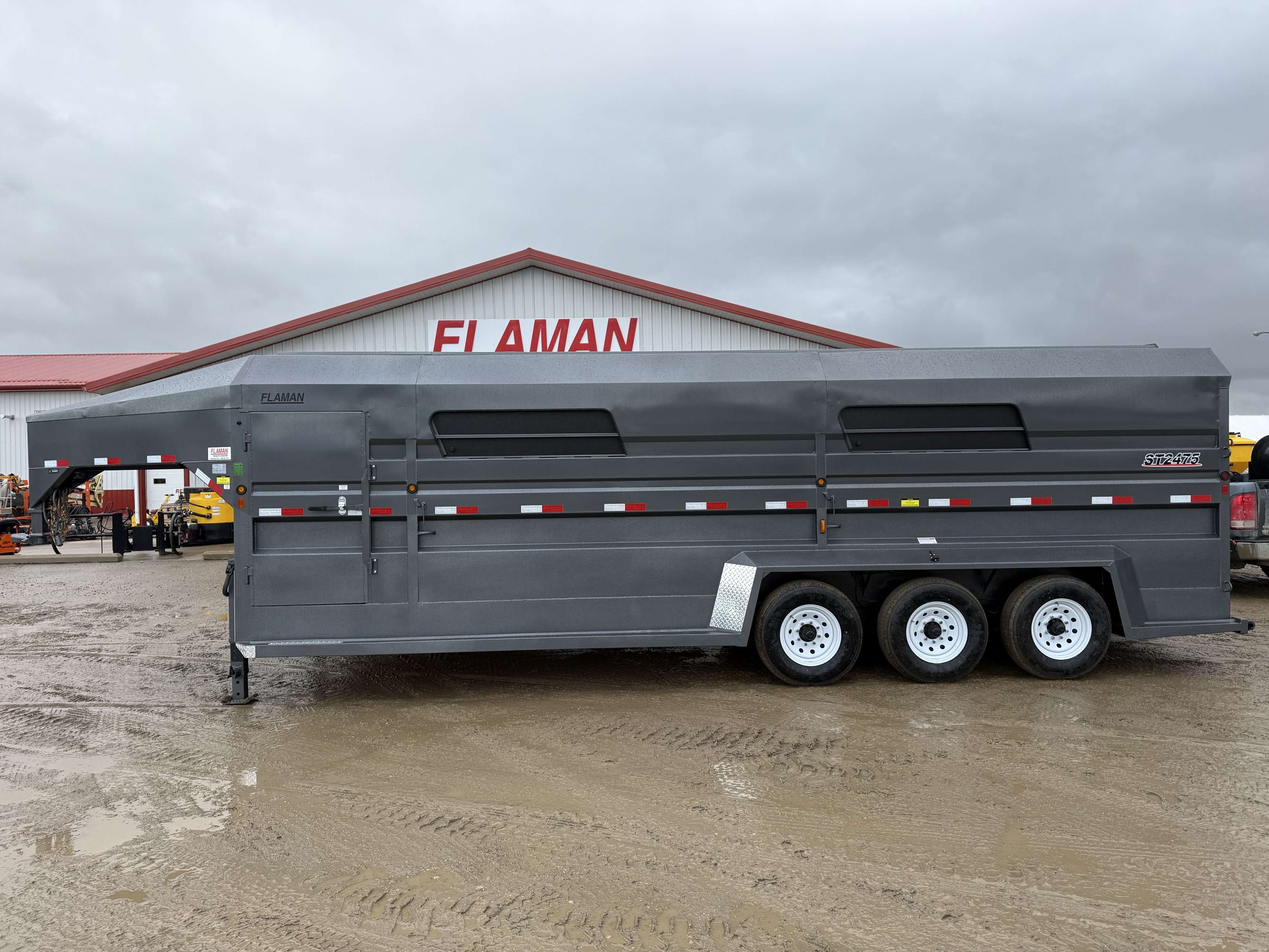 2025 Norbert 7'6" x 24' Gooseneck Livestock Trailer