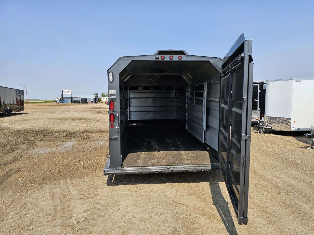 2025 Norbert STG 7'6" x 20' Gooseneck Livestock