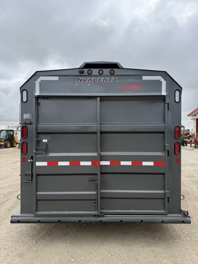 2025 Norbert STG 7'6" x 30' Gooseneck Livestock Trailer