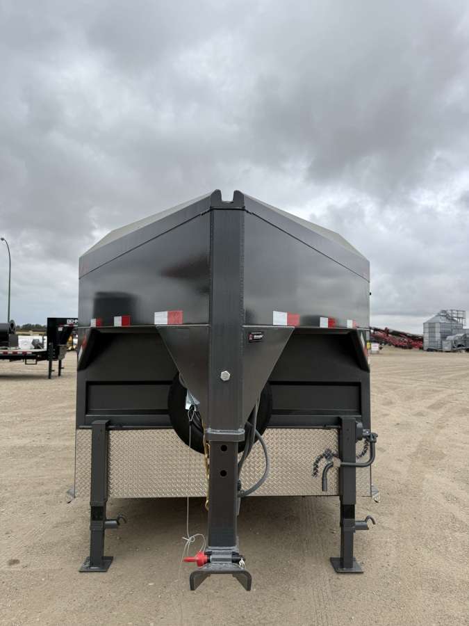 2025 Norbert STG 7'6" x 30' Gooseneck Livestock Trailer