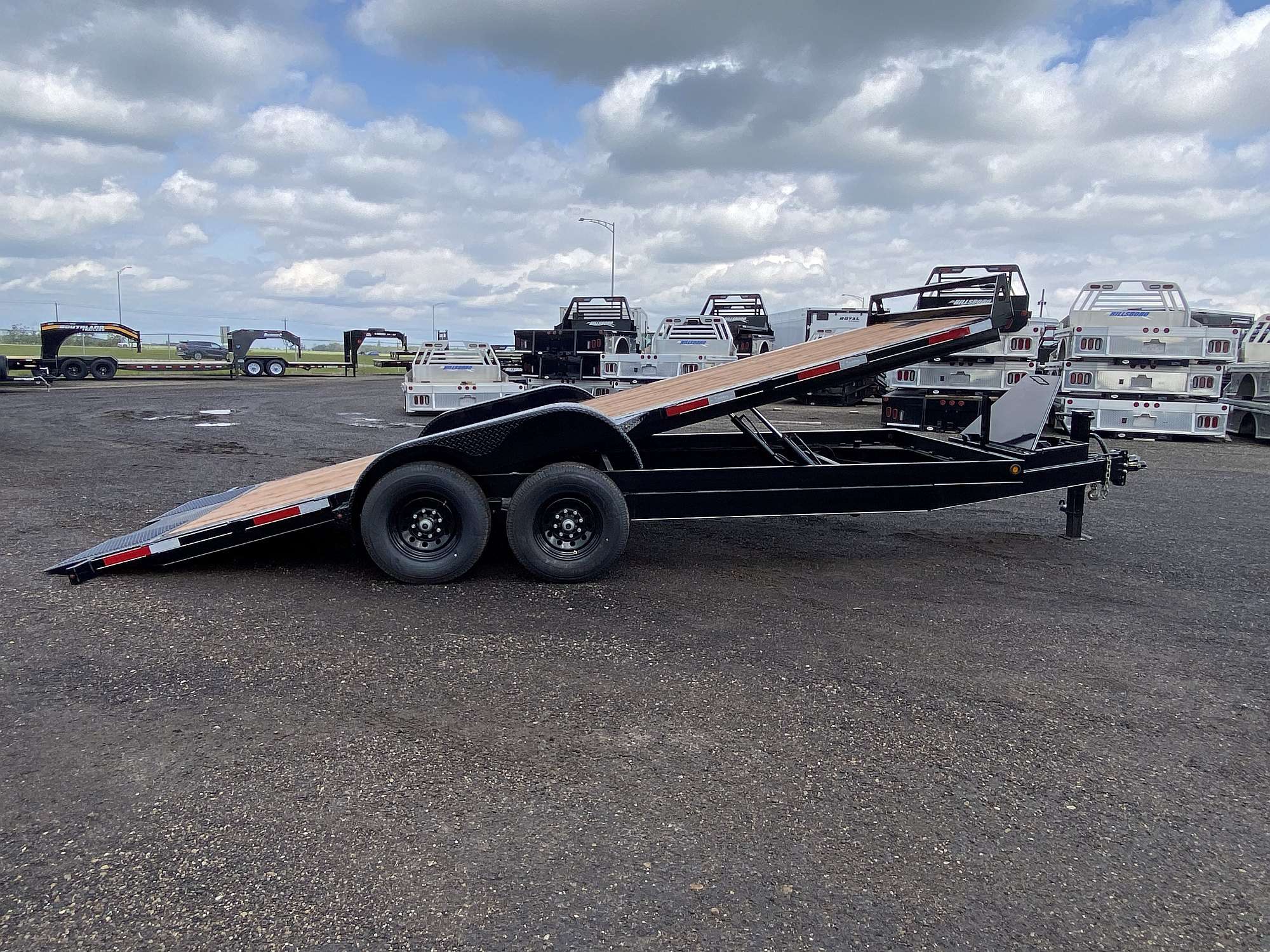 2025 Oasis 20' Full Length Power Tilt Trailer