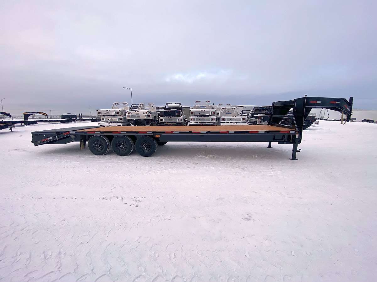 2025 Oasis 25'+5' Gooseneck Trailer