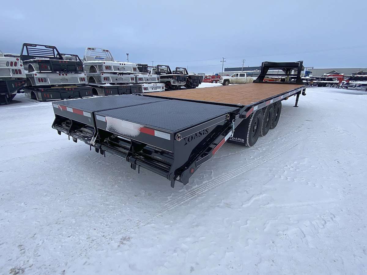 2025 Oasis 25'+5' Gooseneck Trailer