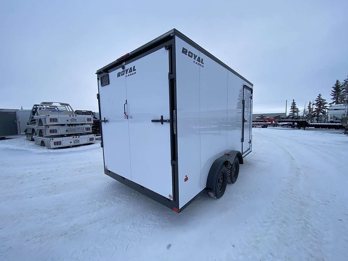 2025 Royal 7.5'x16' Enclosed Cargo w/ Blackout Package