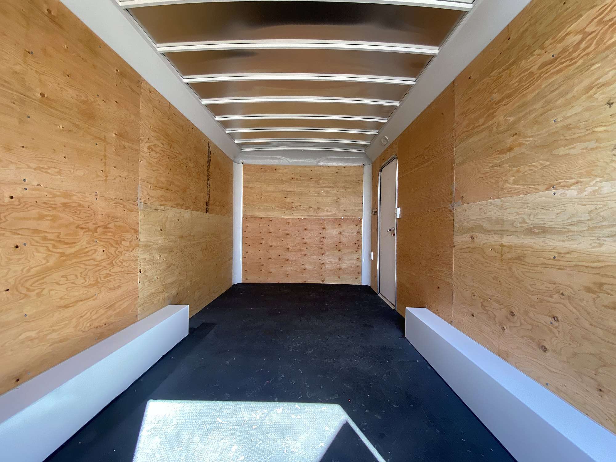 2025 Royal 8'x16' Commercial Enclosed w/ Extra Height
