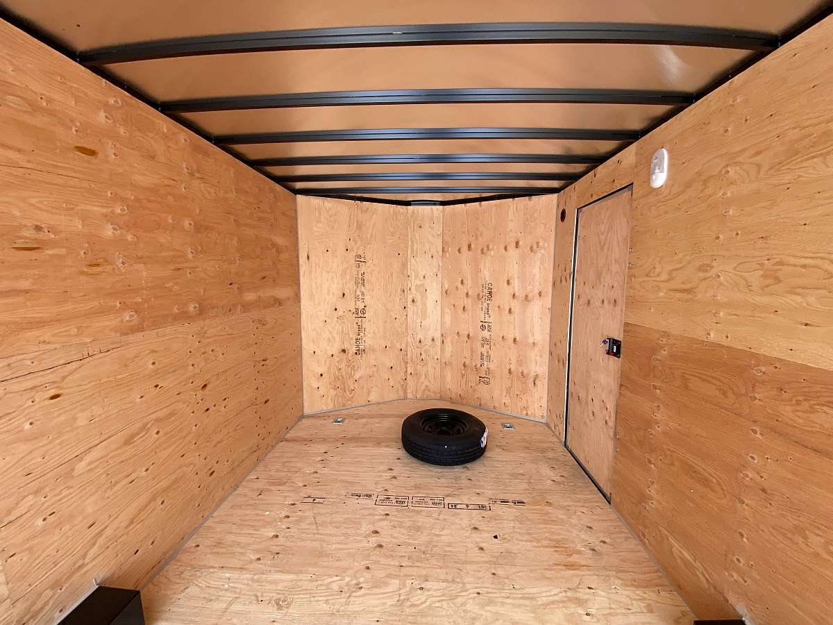 2025 Royal 8'x18' Enclosed Cargo Trailer w/ Dovetail