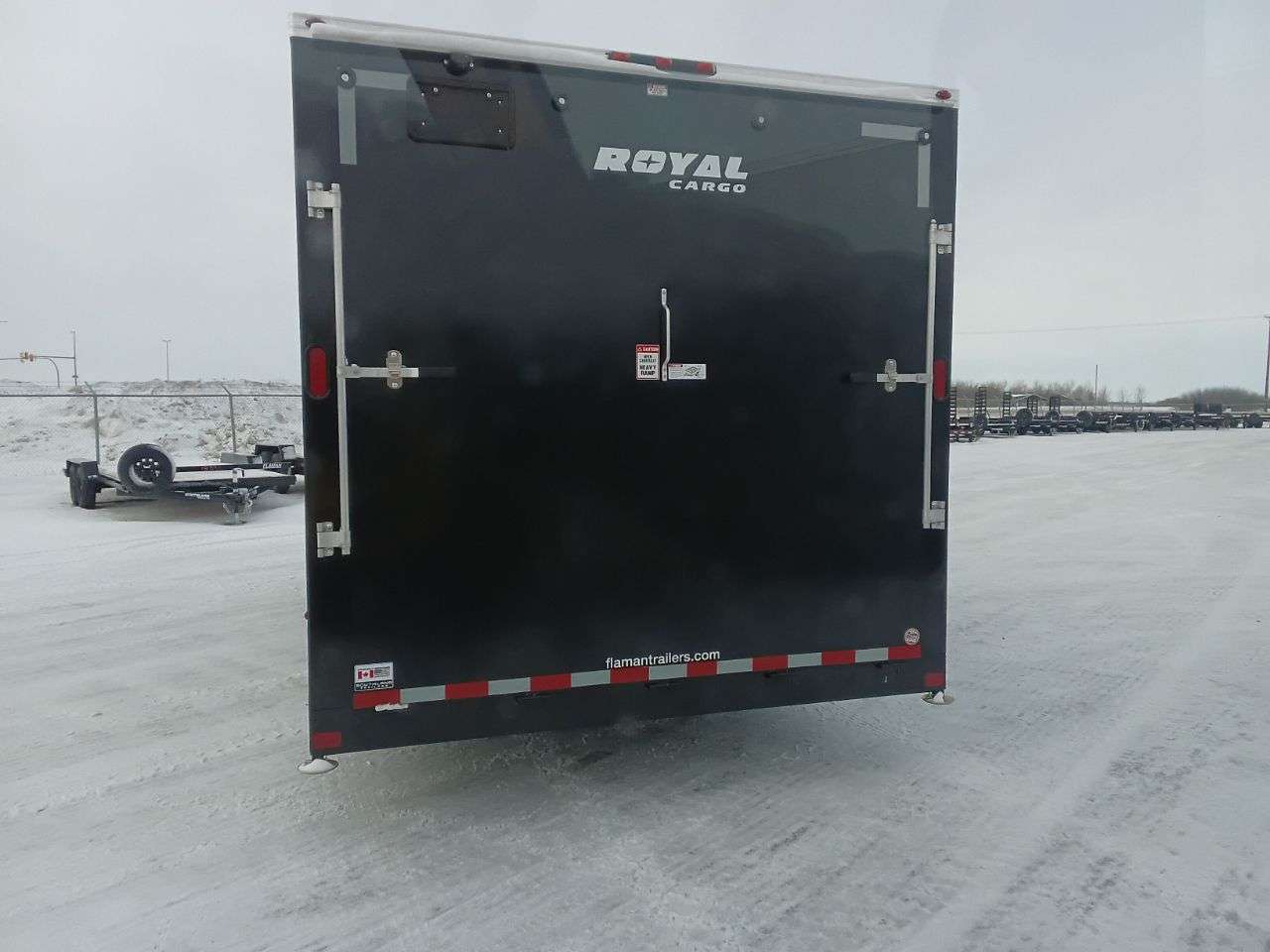 2025 Royal LARC 8'6" x 20' Flat Front Car Hauler