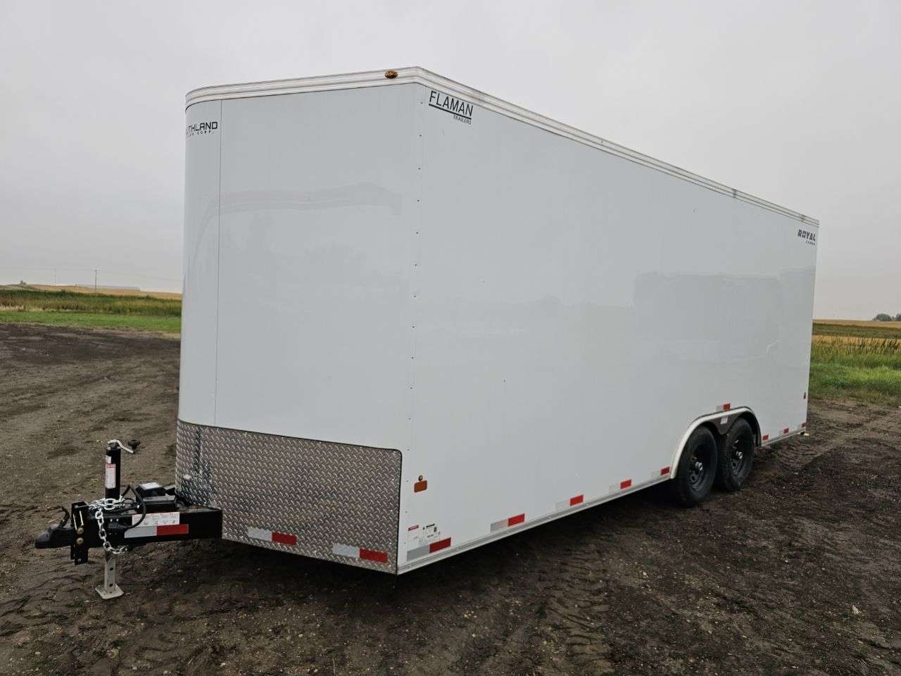 2025 Royal LARC 8'6" x 20' V-Nose Car Hauler