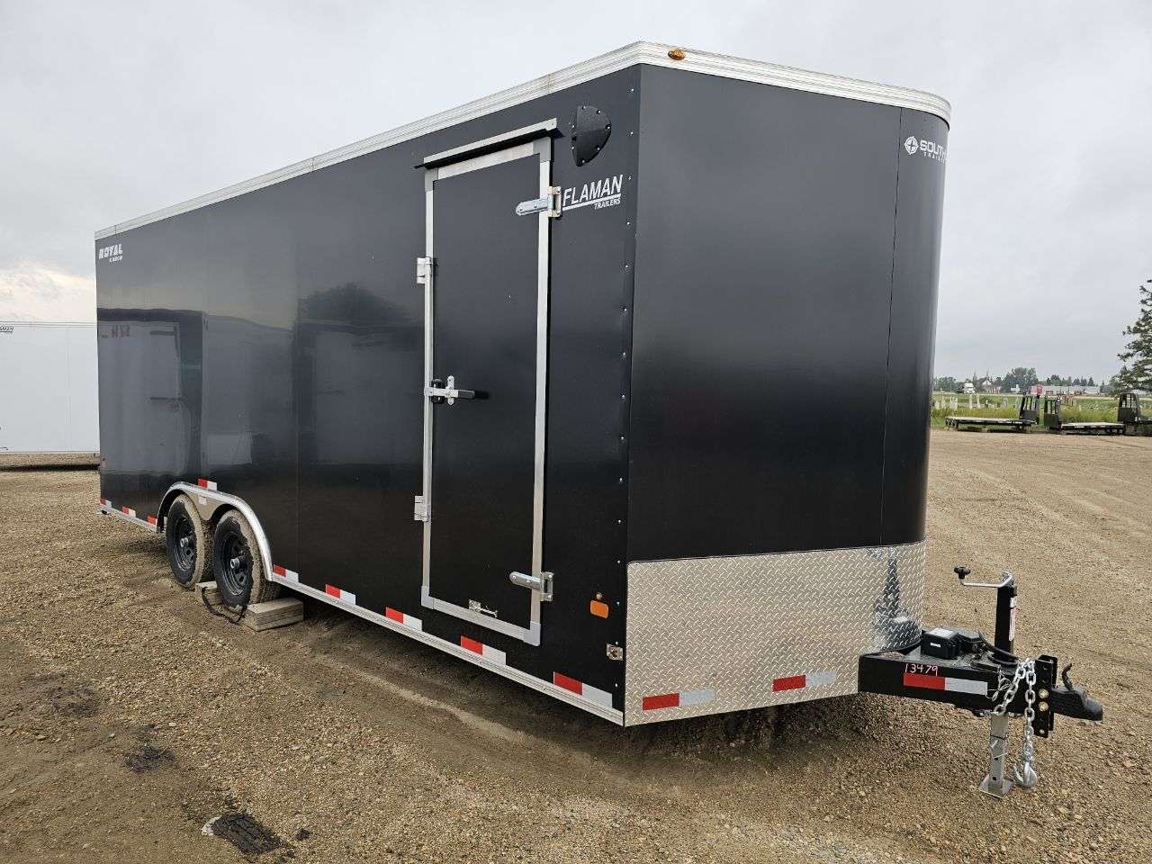 2025 Royal LARC 8'6" x 20' V-Nose Car Hauler