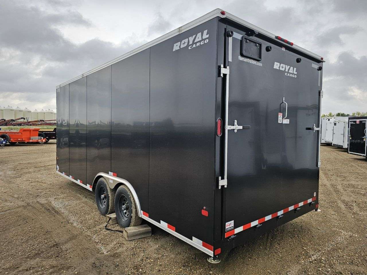 2025 Royal LARC 8'6" x 20' V-Nose Car Hauler