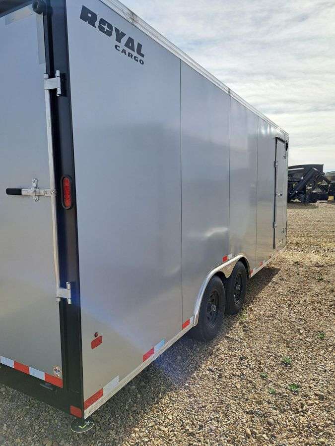 2025 Royal LARC 8'6" x 20' V-Nose Car Hauler