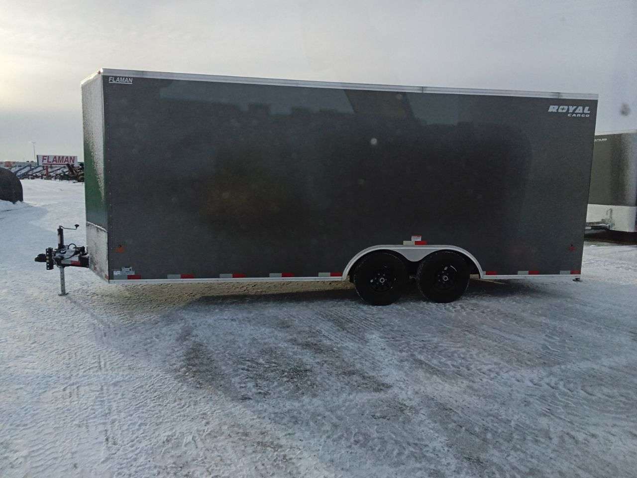 2025 Royal LARC 8'6" x 20' + V-Nose Car Hauler