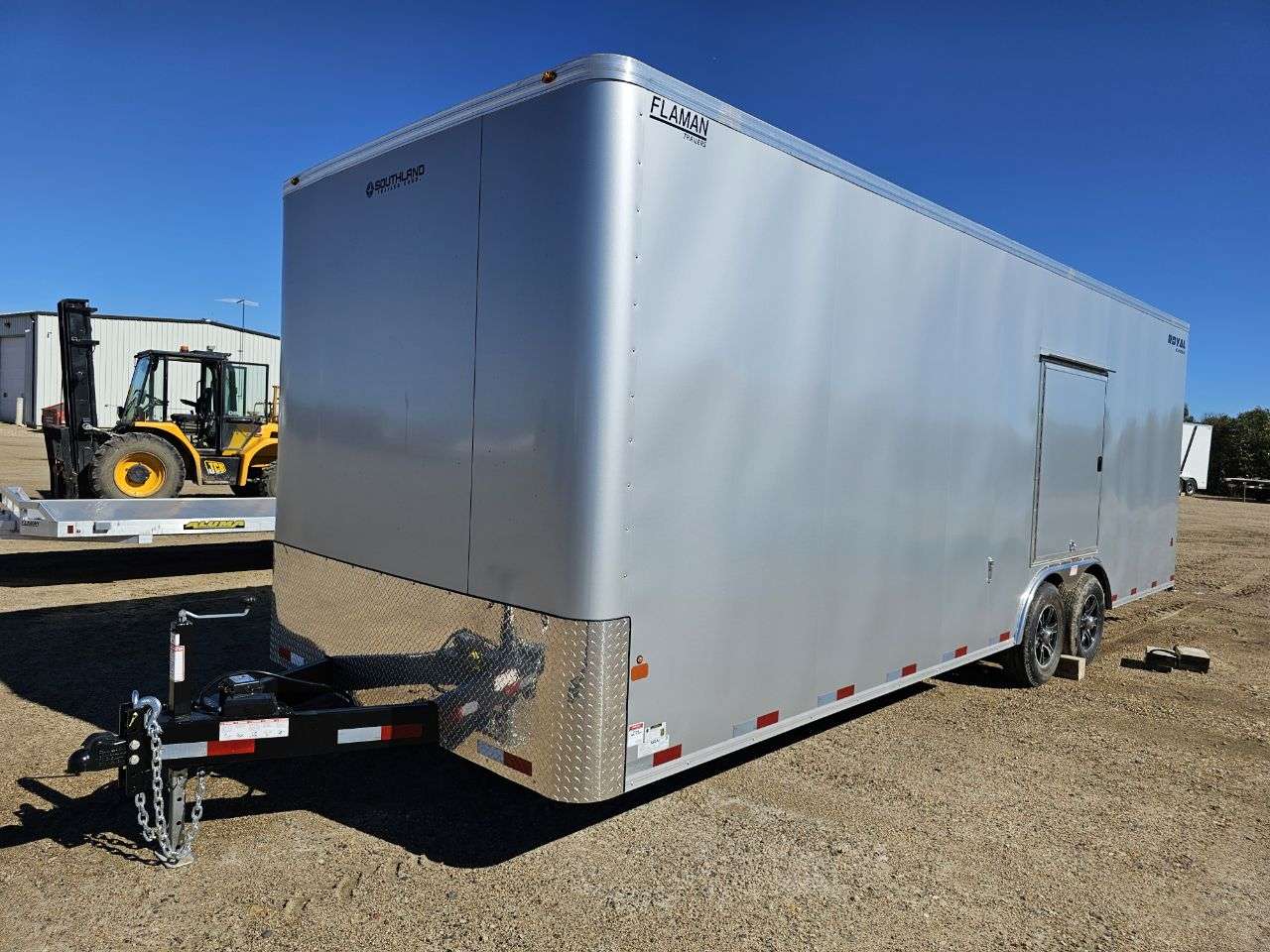 2025 Royal LARC 8'6" x 24' Flat Front Car Hauler