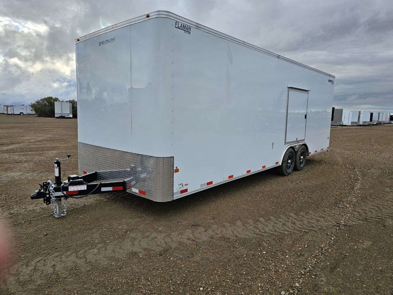 2025 Royal LARC 8'6" x 24' Flat Front Car Hauler