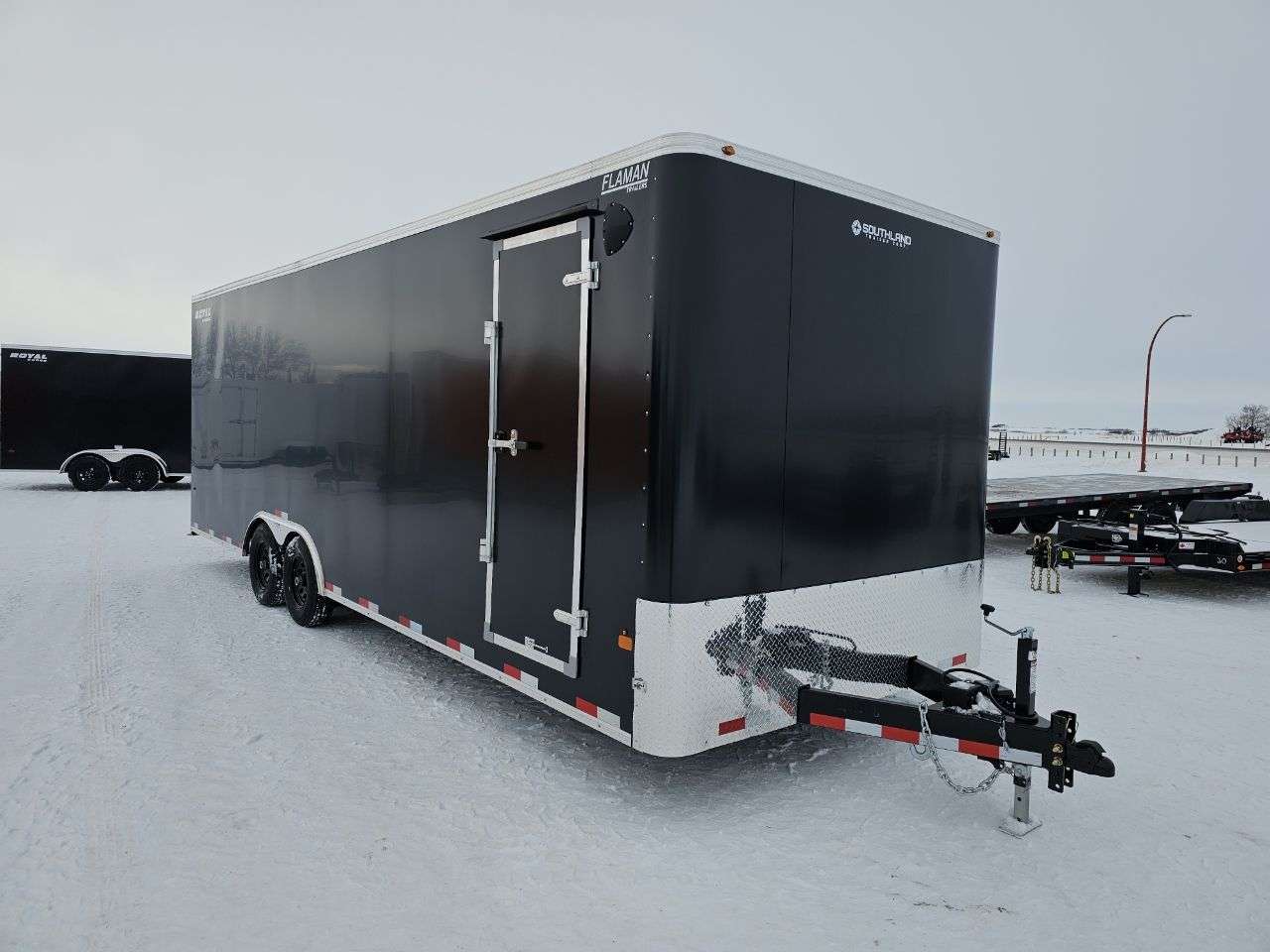 2025 Royal LARC 8'6" x 24' Flat Front Car Hauler