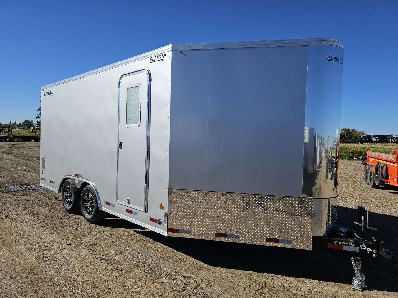 2025 Royal LARSM 8'6" x 16' Toy Hauler