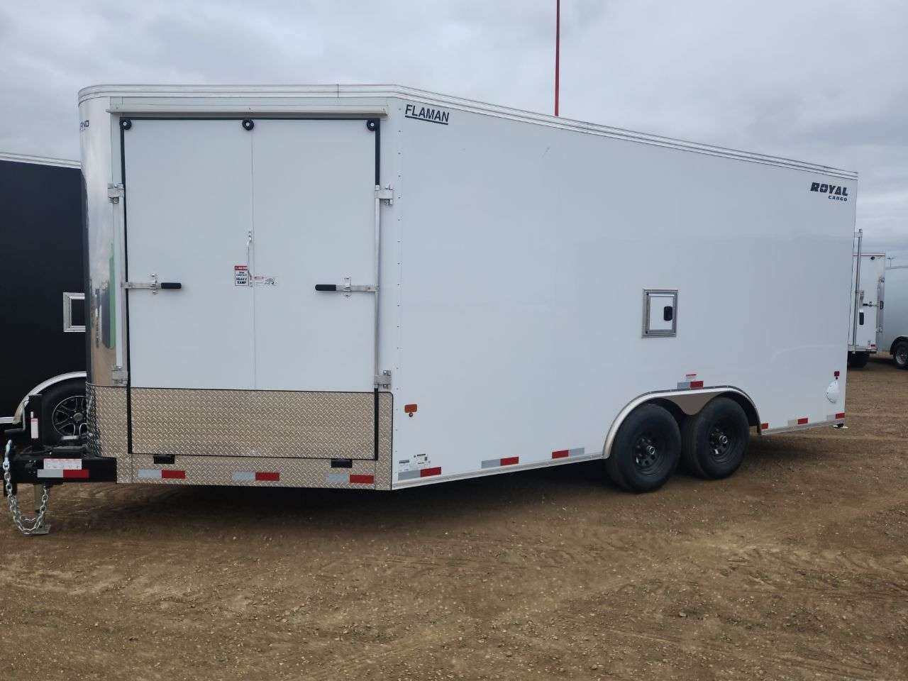 2025 Royal LARSM 8'6" x 16' + V-Nose Toy Hauler Trailer