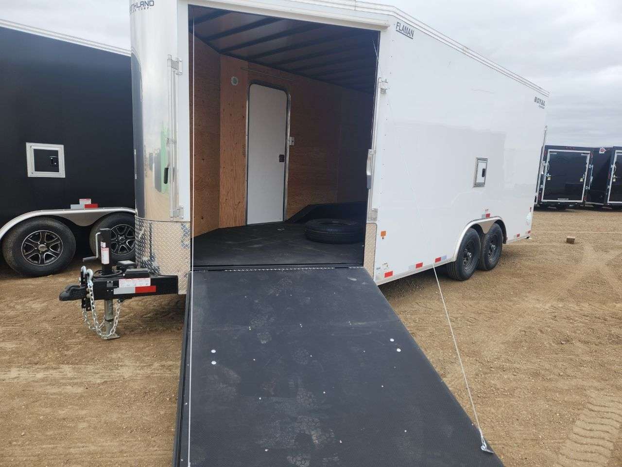 2025 Royal LARSM 8'6" x 16' + V-Nose Toy Hauler Trailer