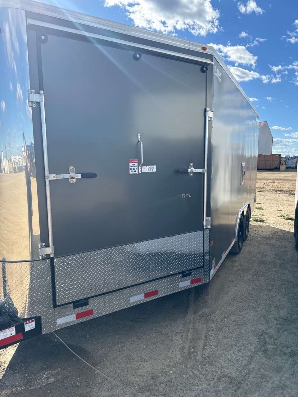 2025 Royal LARSM 8'6" x 16' + V-Nose Toy Hauler Trailer