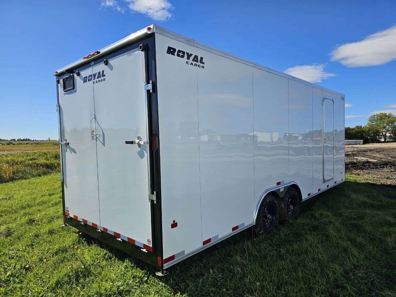 2025 Royal LARSM 8'6" x 22' Toy Hauler