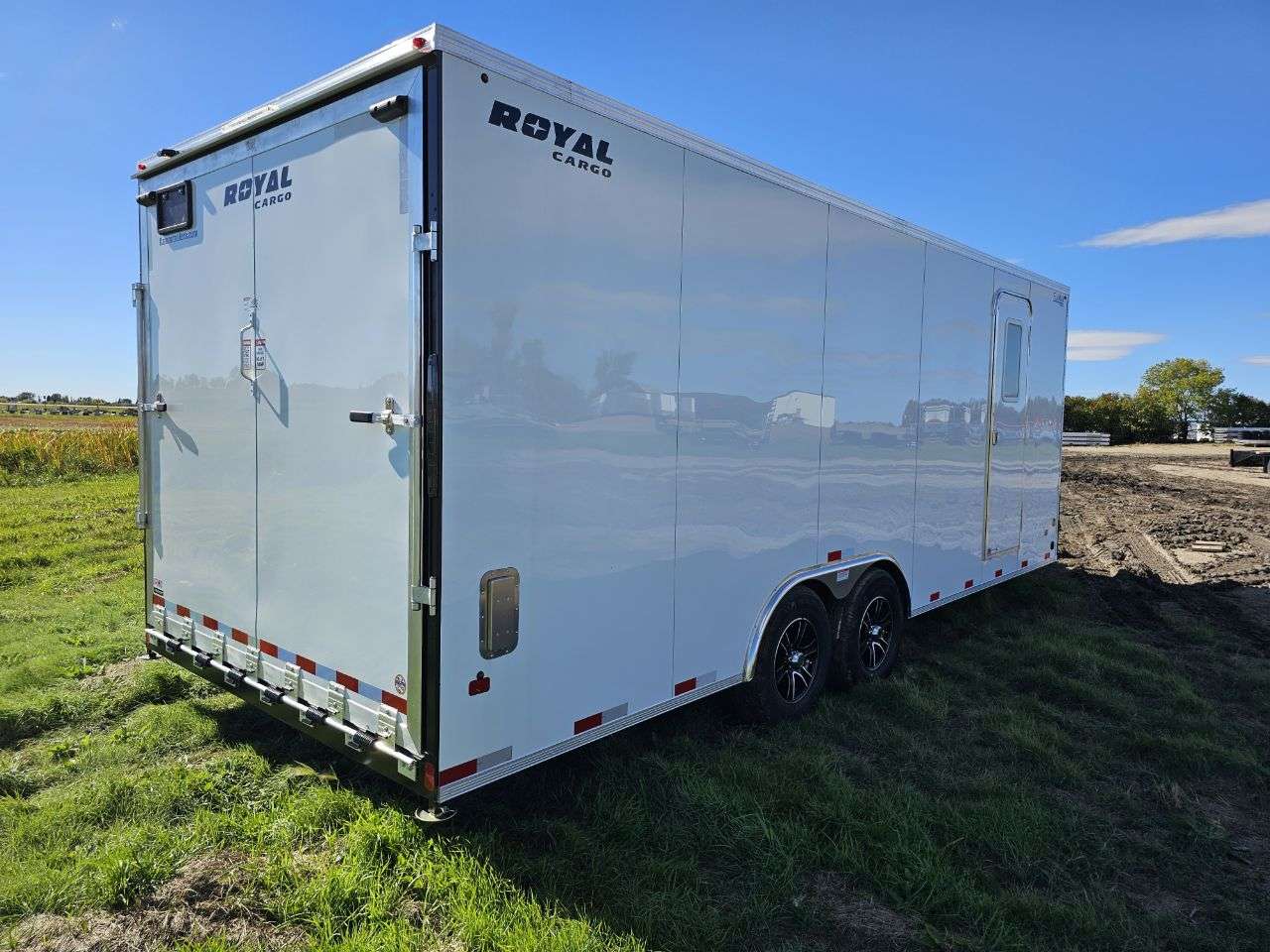 2025 Royal LARSM 8'6" x 22' Toy Hauler