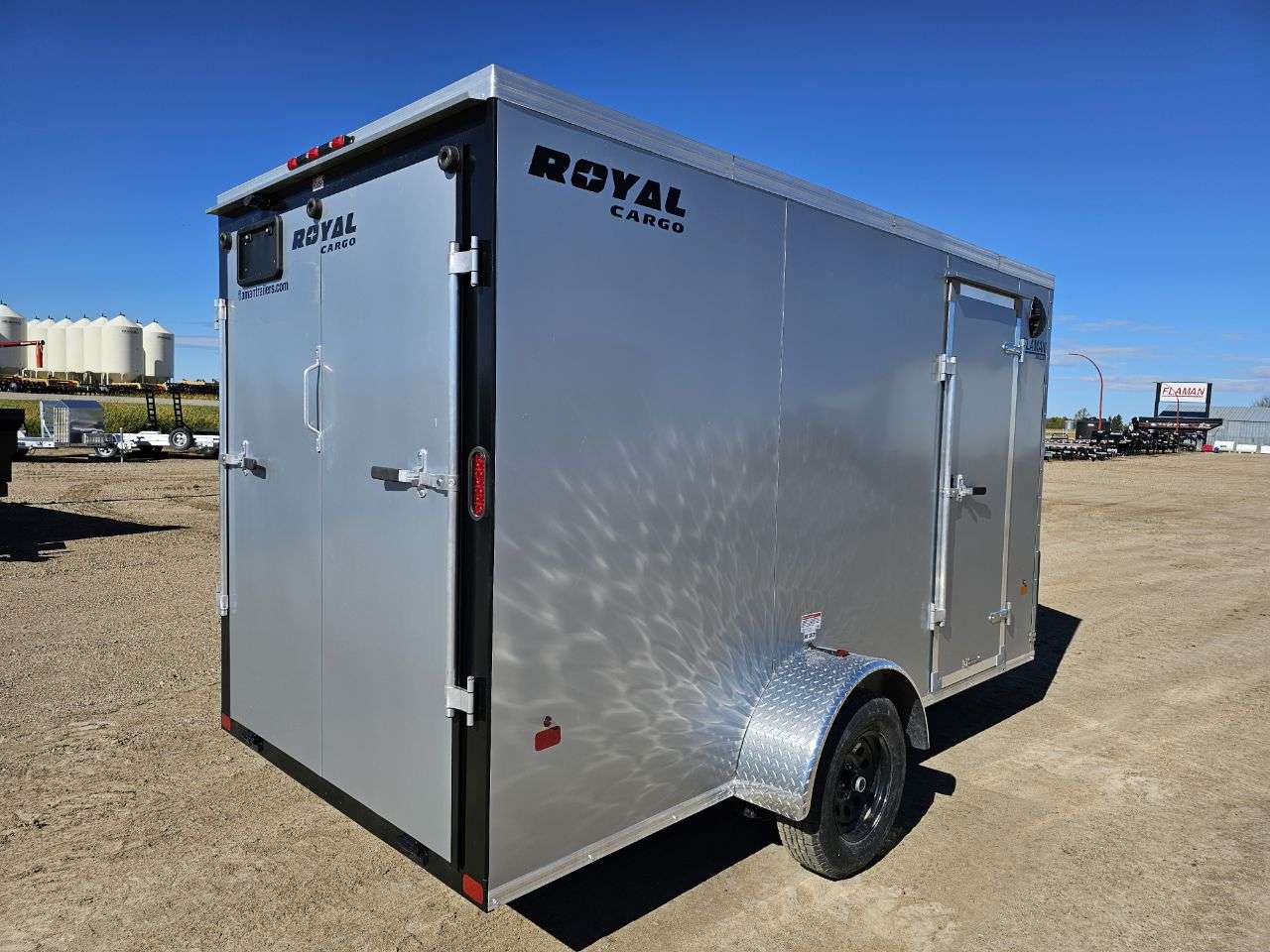 2025 Royal LCH 6' x 12' V-Nose Cargo