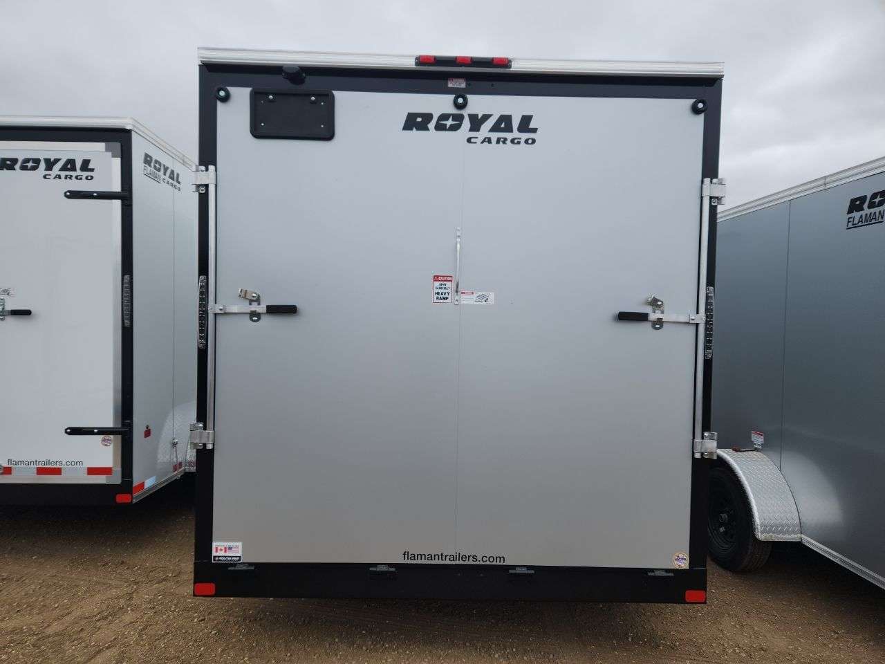 2025 Royal LCH 7'6" x 14' + V-Nose Cargo