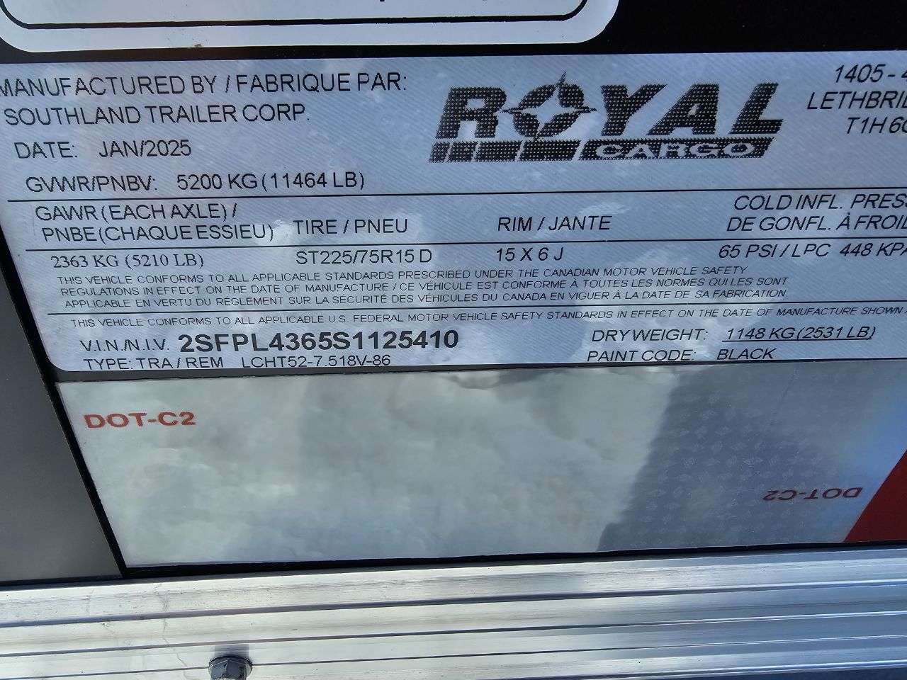 2025 Royal LCH 7'6" x 16' + V-Nose Cargo