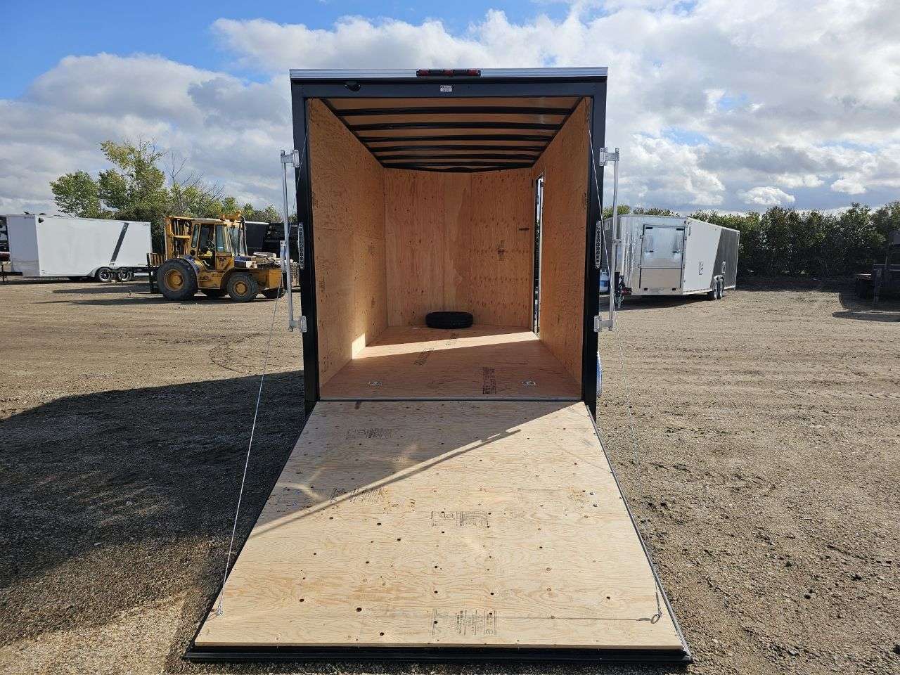 2025 Royal LCH 7' x 14' V-Nose Cargo