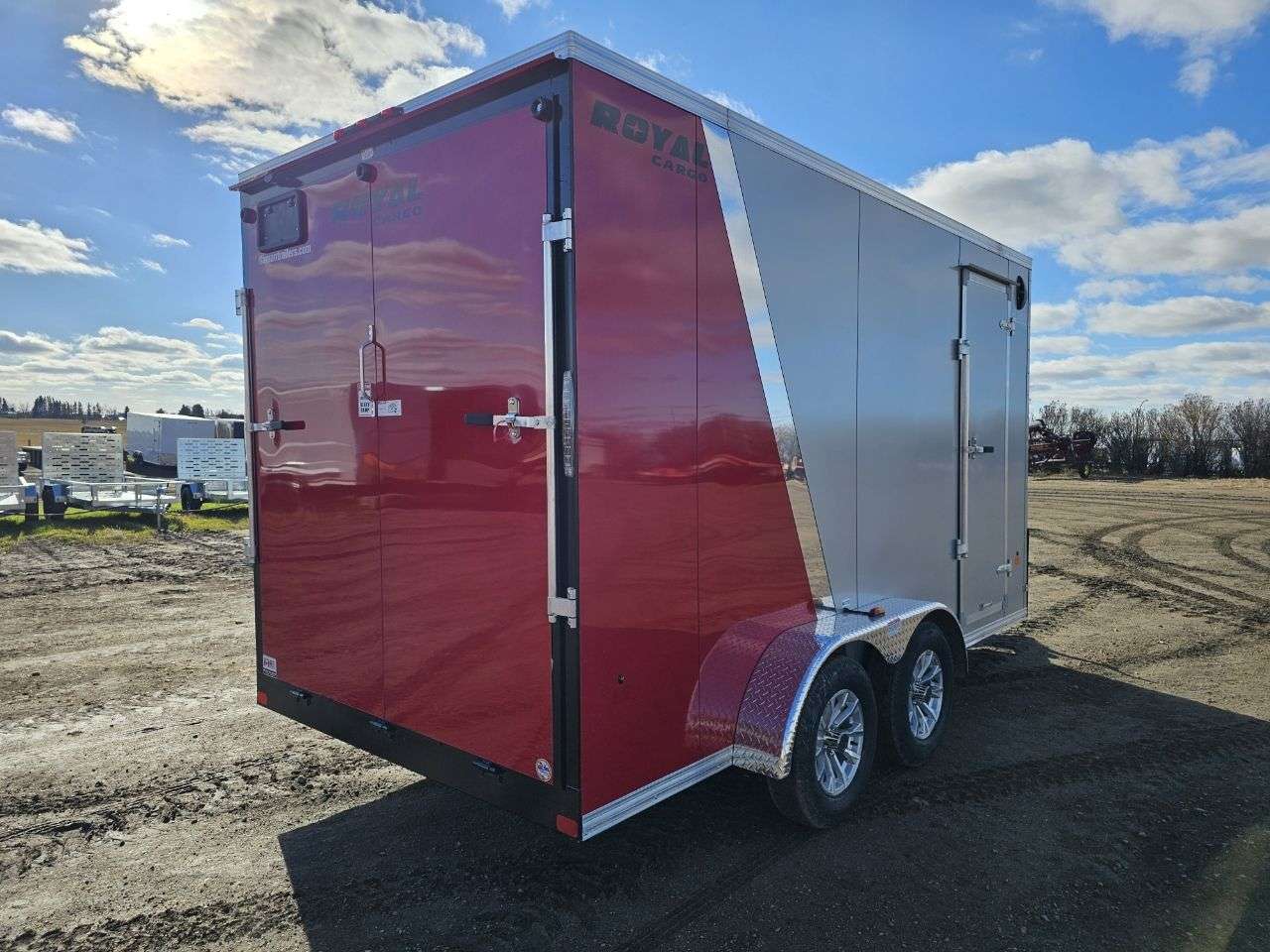 2025 Royal LCH 7' x 14' + V-Nose Cargo