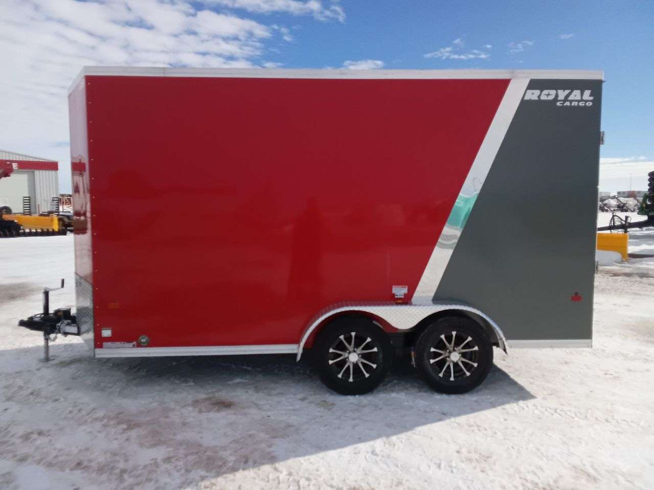 2025 Royal LCH 7' x 14' + V-Nose Cargo