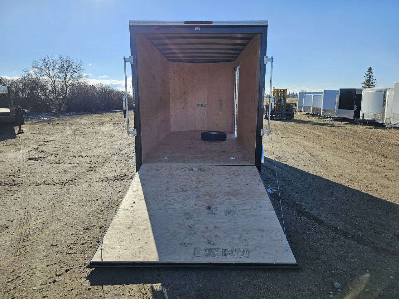 2025 Royal LCH 7' x 14' + V-Nose Cargo Trailer