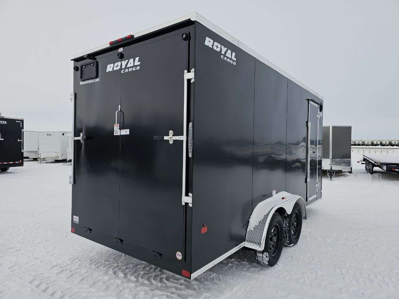 2025 Royal LCH 7' x 16' + V-Nose Cargo