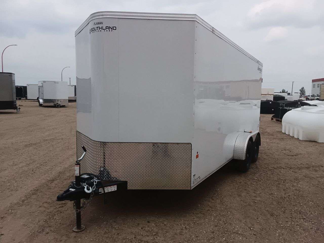 2025 Royal LCH 7' x 16' + V-Nose Cargo