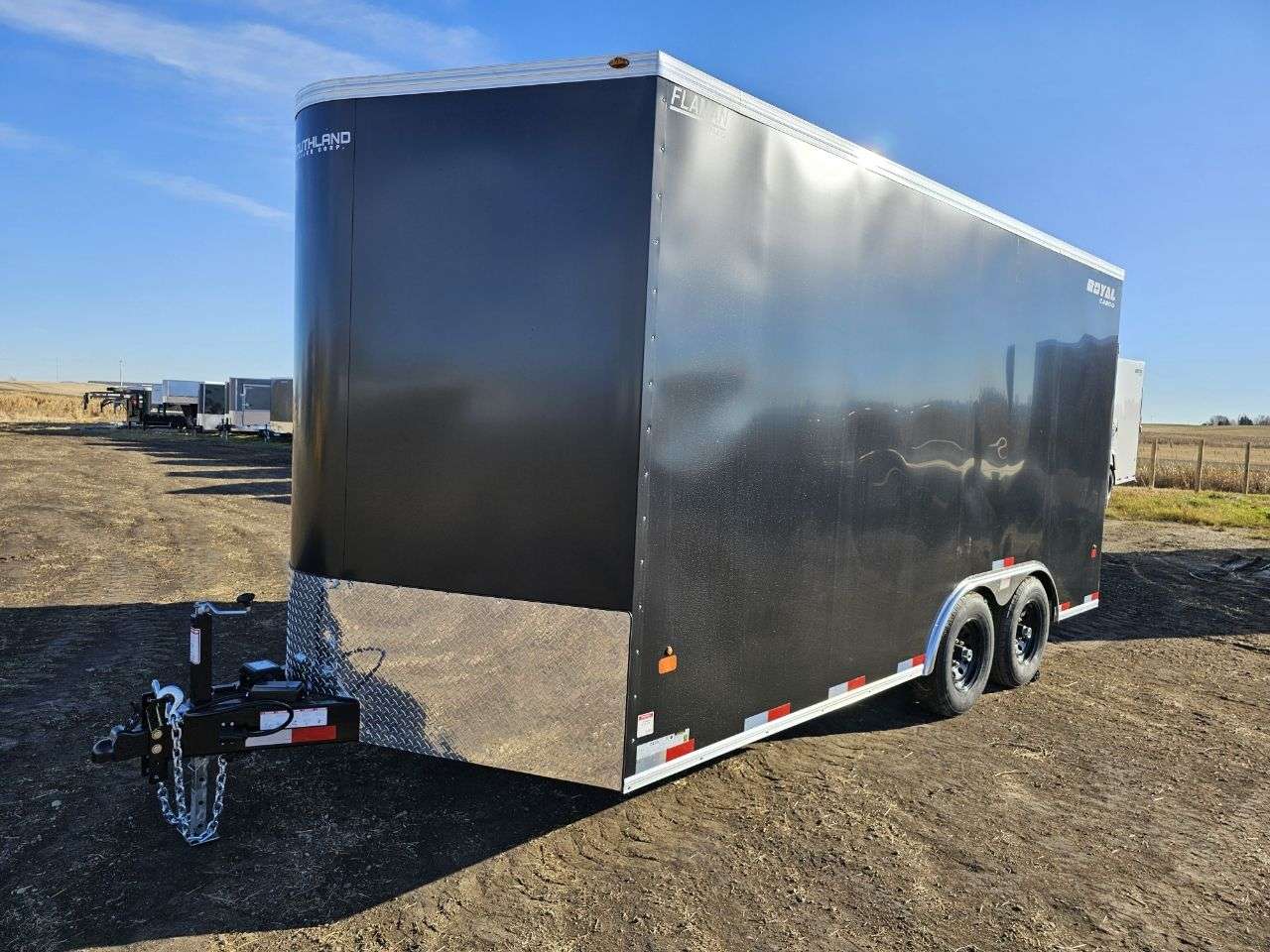 2025 Royal LCH 8'6" x 16' + V-Nose Cargo