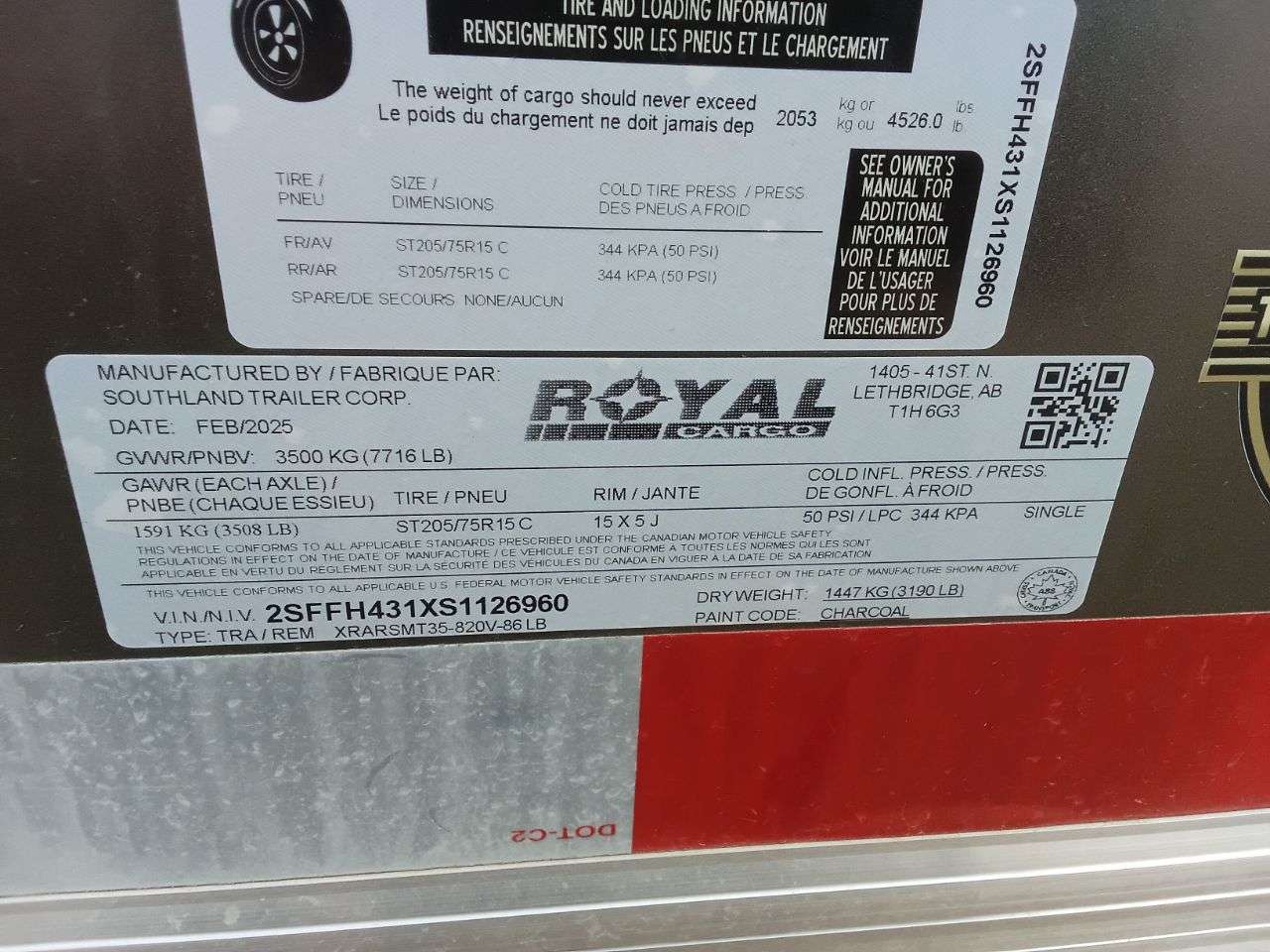 2025 Royal XR 8'6" x 16' + V-Nose Toy Hauler