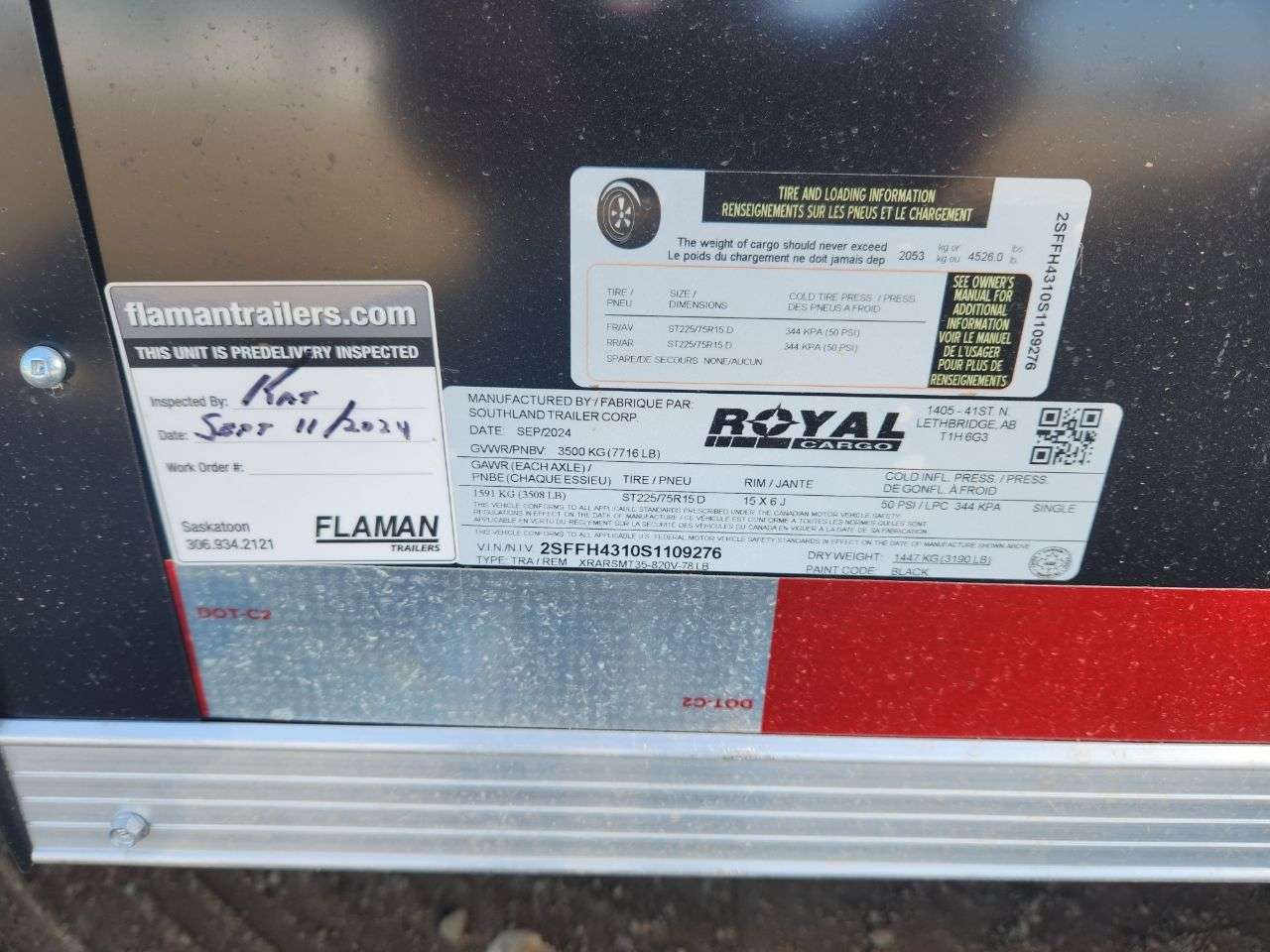 2025 Royal XR 8'6" x 16' + V-Nose Toy Hauler Trailer
