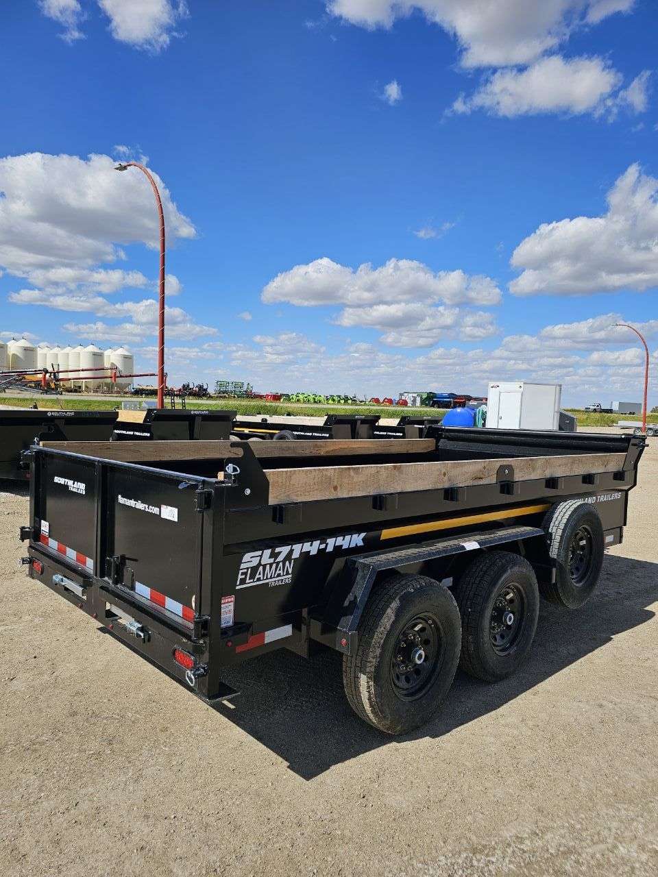 2025 Southland 14K 7' x 14' Dump - 2 in stock