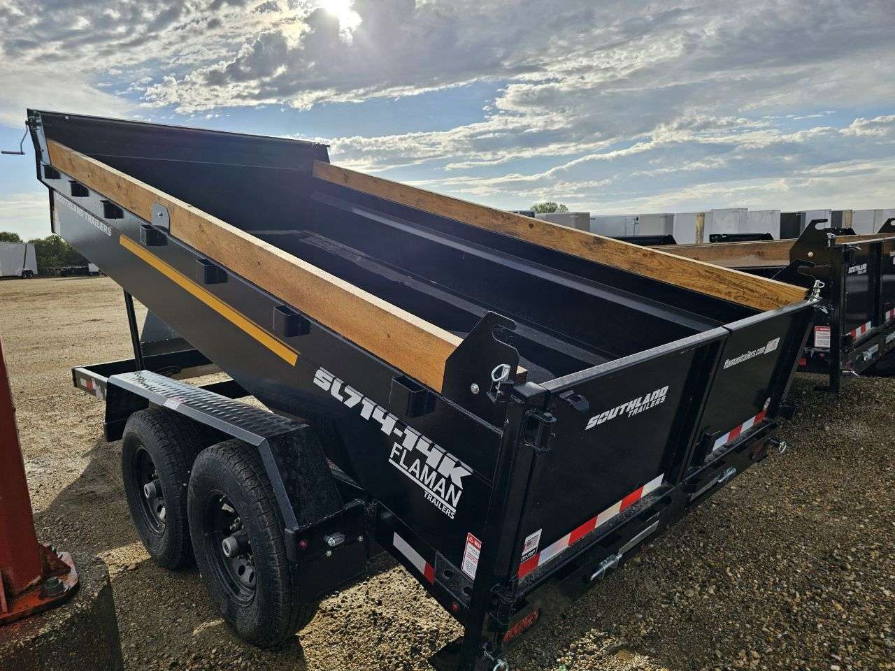 2025 Southland 14K 7' x 14' Dump - 2 in stock