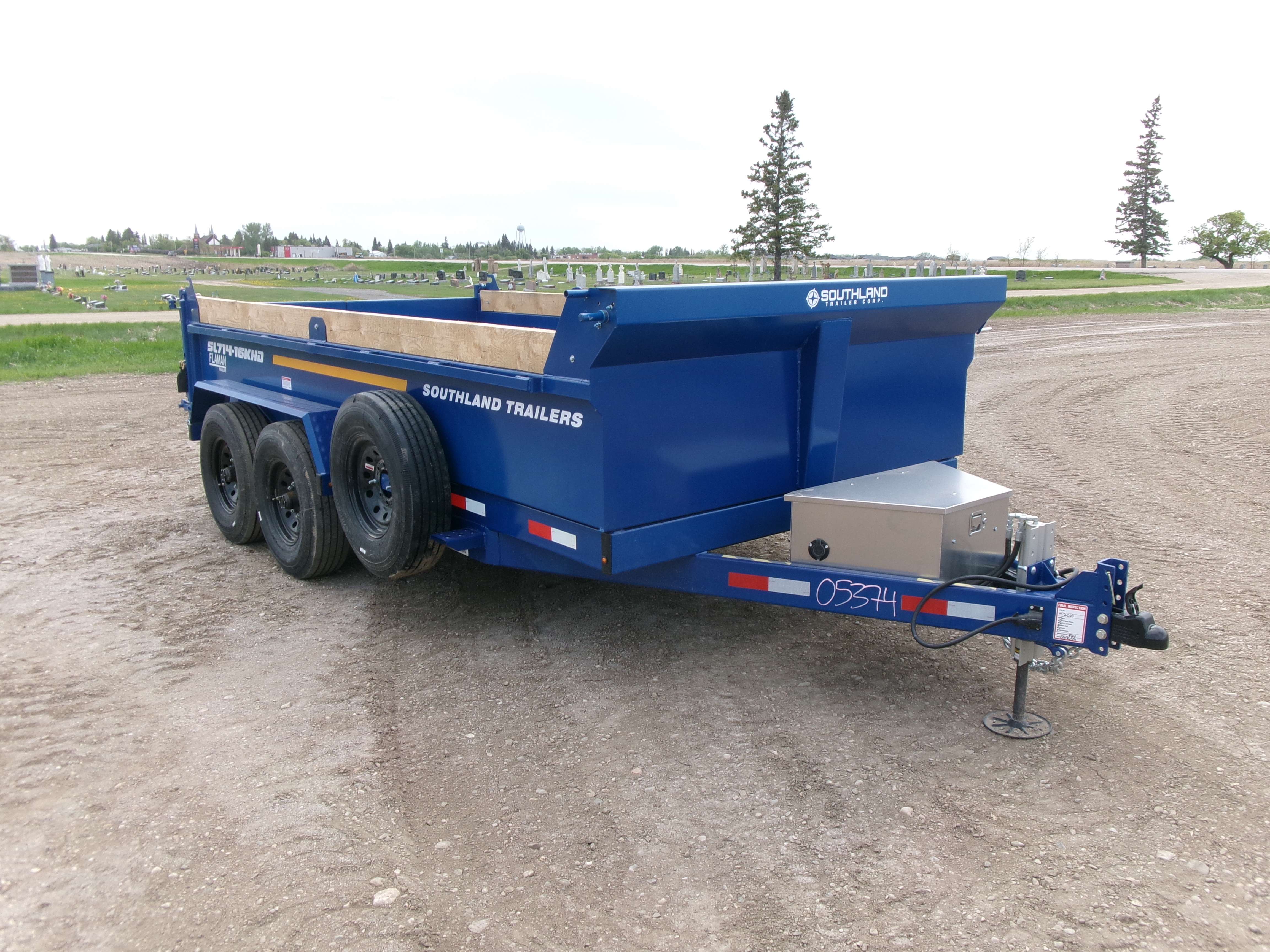 2025 Southland 16K HD 7' x 14' Dump