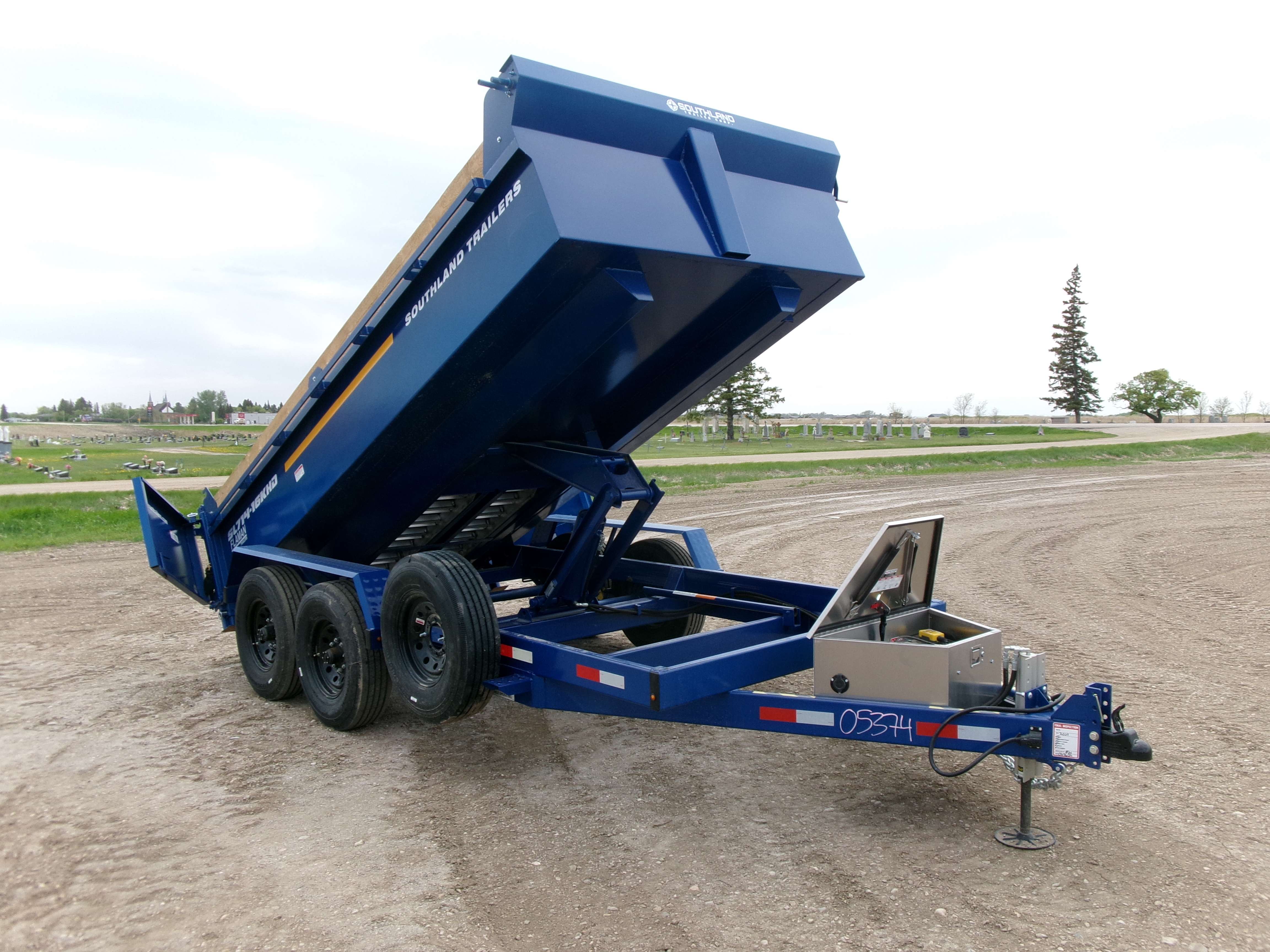 2025 Southland 16K HD 7' x 14' Dump