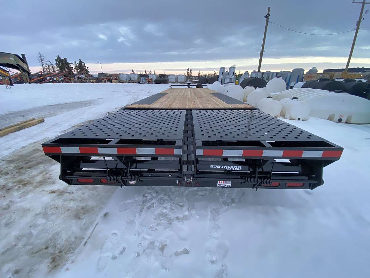 2025 Southland 25' Tri Axle Highboy Trailer