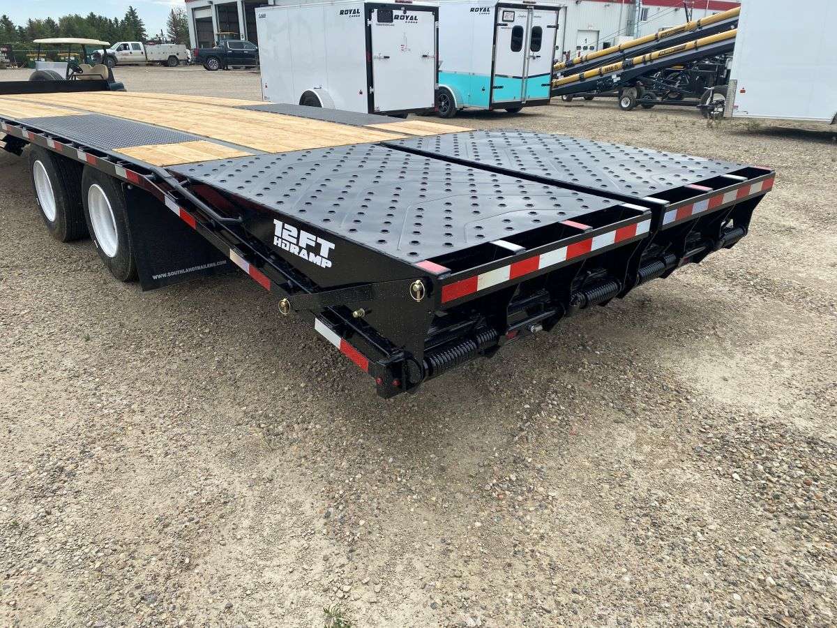 2025 Southland 26' Pintle Hitch Trailer