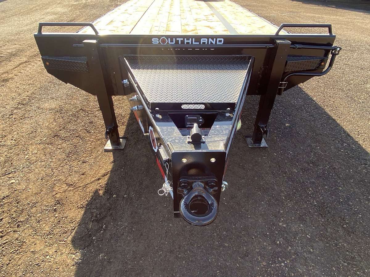 2025 Southland 26' Pintle Hitch Trailer